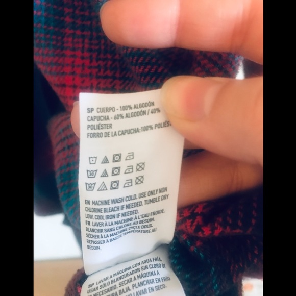 American Eagle Red Plaid Vintage Boyfriend Hooded Flannel - Picture 11 of 11